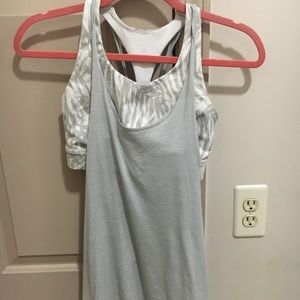 Lulu tank top! Built in bra
